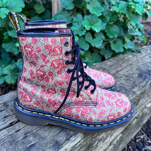 VTG Dr Martens Roses England MIE Combat Boots Women´s...
